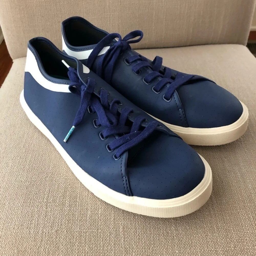 Native Mens 6.5 Monte Carlo Navy Lace Up Waterproof Shoes Sneakers Beach Pool